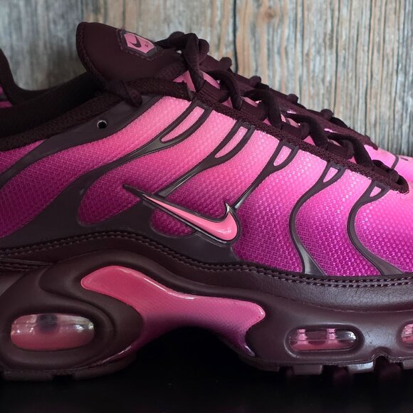 Nike Air Max Plus TN Womens 8.5 Pink Burgundy Tuned Air Sneakers Like New - Picture 2 of 14
